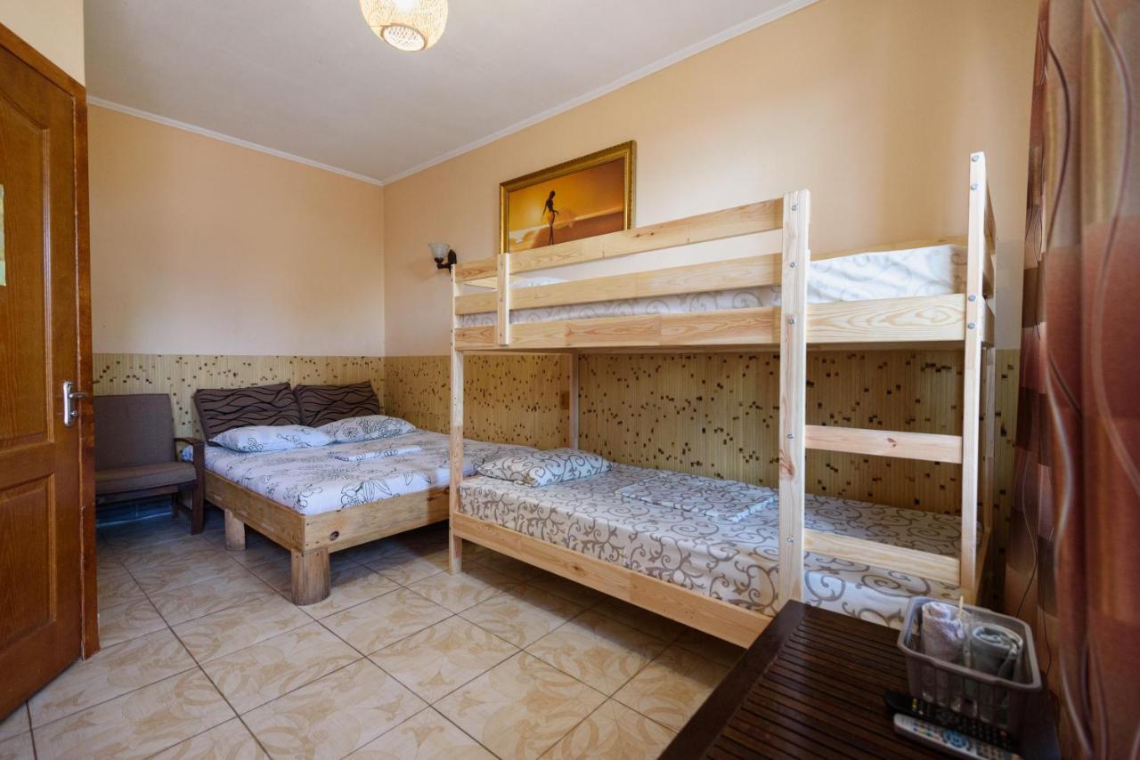 Maiami Hotell Nikopol Eksteriør bilde